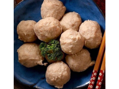 雞肉貢丸